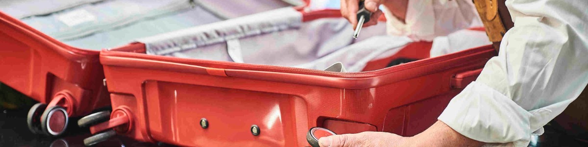 réparation de valises.jpg